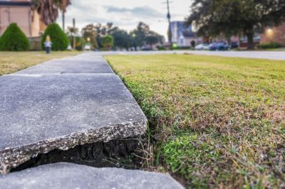 Get Concrete Walkway Repair!